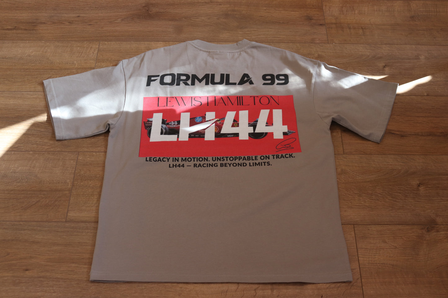 FORMULA 99 - Lewis Hamilton (LH44) T-Shirt