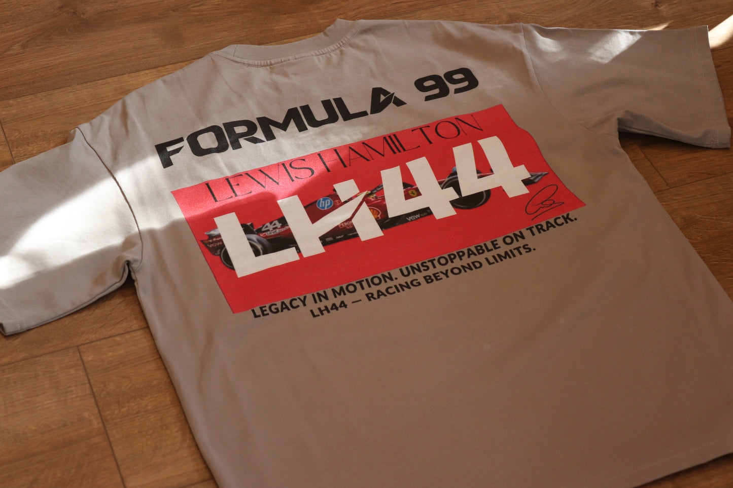 FORMULA 99 - Lewis Hamilton (LH44) T-Shirt